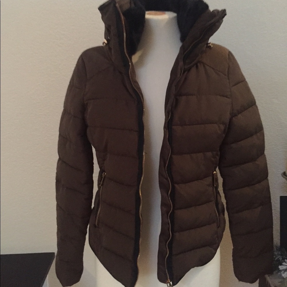 Olive green Zara puffer coat anorak